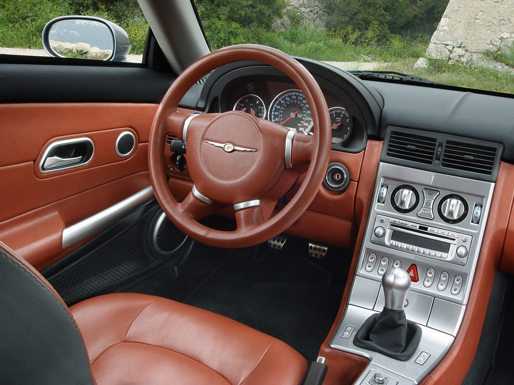 chrysler crossfire интерьер