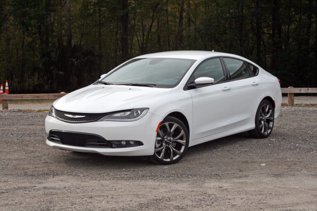 Chrysler 200 S цена