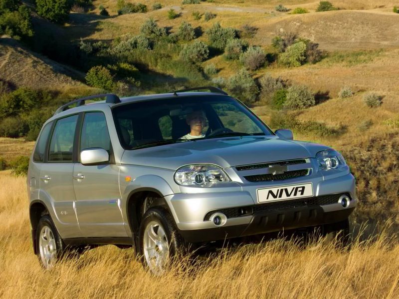 Chevrolet Niva фото авто