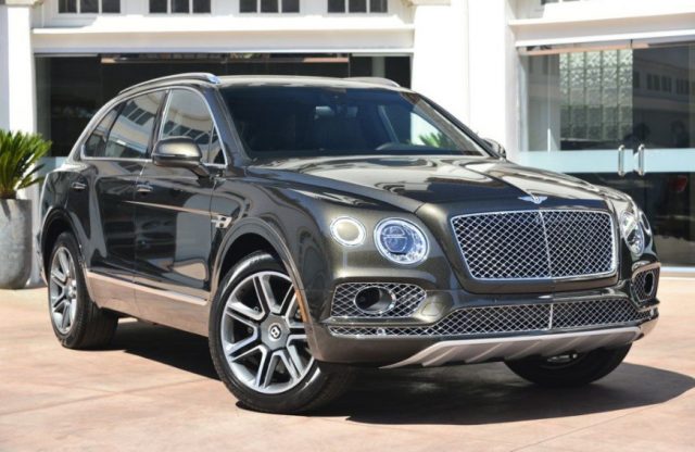 Автомобиль Bentley Bentayga W12