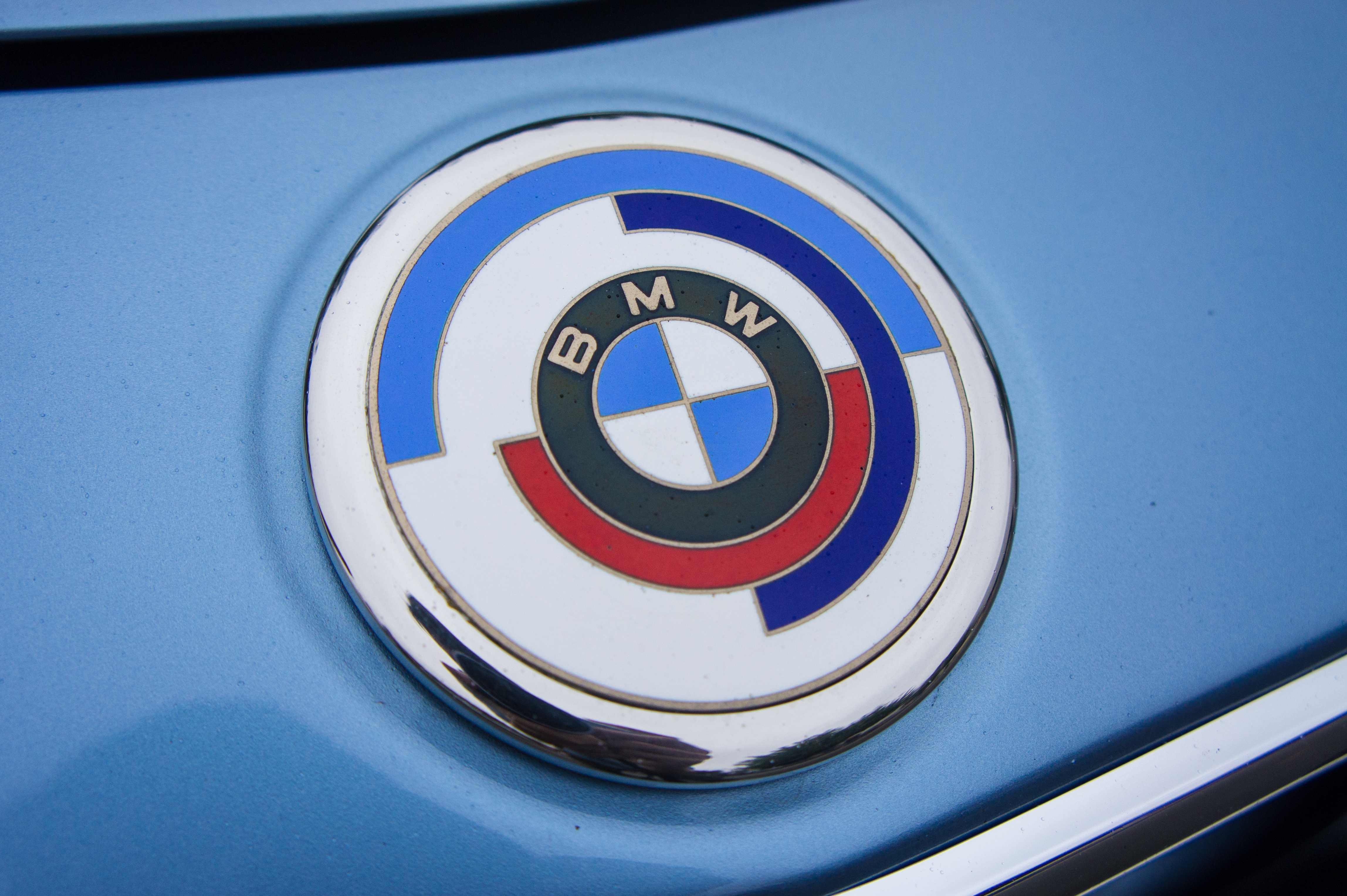 Старая эмблема BMW. История