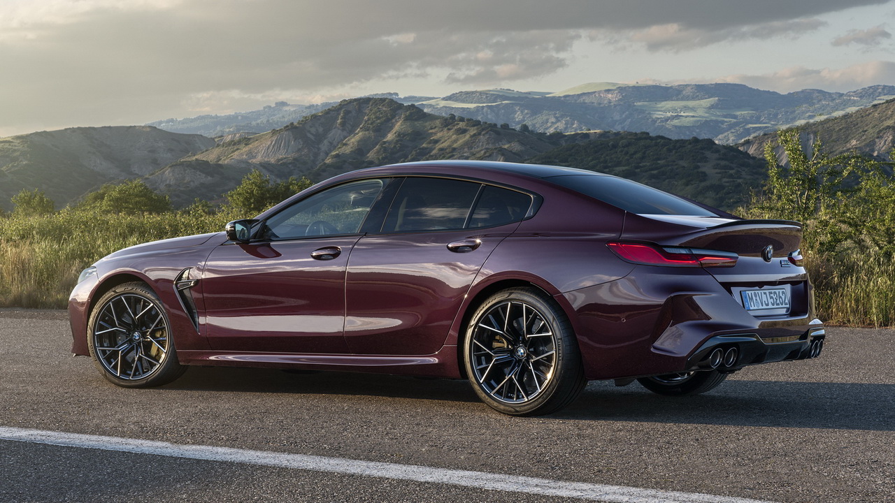 Купить новый BMW M8 Coupe. Цены на БМВ М8 Купе 2019-2020 года в наличии у официального дилера.