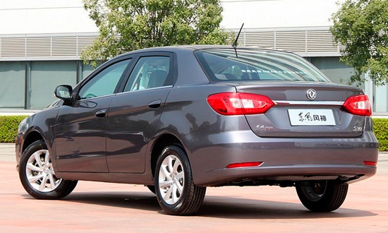 dongfeng s30 вид сзади