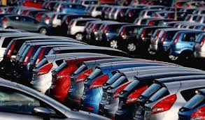 Россию ожидает массовый уход автомобильных брендов и автодилеров