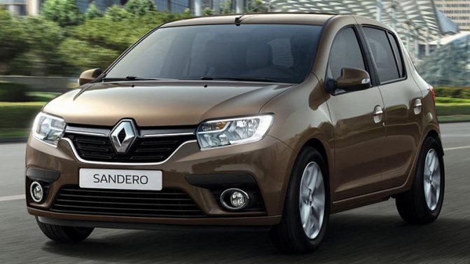 В чем разница между Sandero Stepway и Renault Sandero: что выбрать, что лучше?