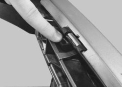 Как установить передний и задний бамперы на седан Форд Фокус 2 - инструкция с фото